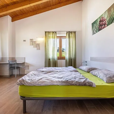 Bocca Nevese Pino Farm stay Tremosine